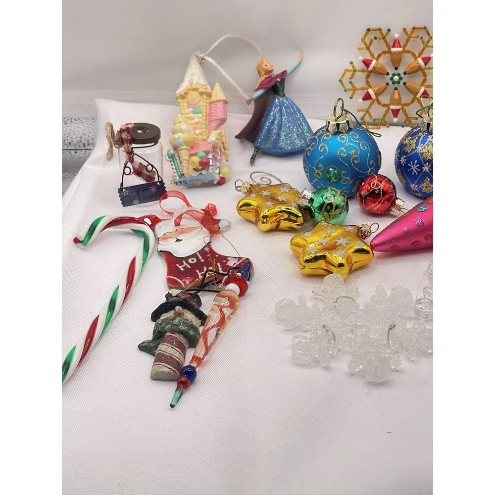 Vtg Ornaments Mixed‎ Metal Bells Clappers Vintage 18 pc. LOT